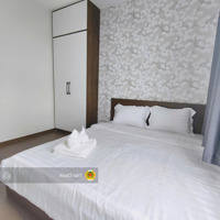 Bán Căn Hộ 2 Phòng Ngủ- Giá Bán 2,19 Tỷ. Sổ Sẵn Sang Tên Ngay. Hỗ Trợ Vay 70%. Thủ Tục Nhanh Gọn Trong Ngày.