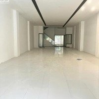 Cho Thuê Nhà Mặt Phố Hai Bà Trưng, 200 Triệu, 200M2, Q3, Hcm