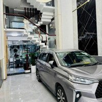 Ngộp Bank - Bán Gấp Nhàhẽm Xe Hơi8M Đường Lê Văn Sỹ, P.13. Q.3 (Dt: 5,2X17M) - 4 Tầng.