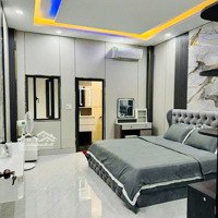 Ngộp Bank - Bán Gấp Nhàhẽm Xe Hơi8M Đường Lê Văn Sỹ, P.13. Q.3 (Dt: 5,2X17M) - 4 Tầng.