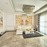 Hot ! Biệt Thự Cổ Điển 8X19M 3 Lầu Áp Mái Khu Biệt Thự Tấn Trường Q7