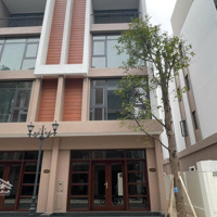 Bán Nhanh Liền Kề Duy Nhất Gần Chung Cư Gần Công Viên. Mặt Tiền 6M. Đường Trước Nhà 7M, Chỉ 10 Tỷ