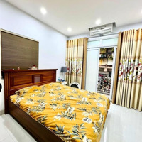 Bán Nhà Phạm Ngọc Thạch Đống Đa 40M2 5 Tầng Oto Sát Phố Gần Công Viên Nhà Đẹp Dân Xây Ở Ngay 15 Tỷ