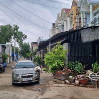 Nhà Góc Hai Mặt Tiền Đường Thoáng Mát Gần Siêu Thị Go Đông Hòa 76M2 Sân Xe Hơi Giá Tốt 3Tỷ 750 Triệu