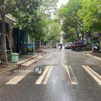 Bán nhà Nguyễn Cơ Thạch 110m2 x 6m - Hai mặt tiền ô tô - Vỉa hè - Thang Máy - KDVP - 36 tỷ