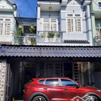 Bán Nhà 1 Trệt 1 Lầu Gần Chợ Hóc Môn,Diện Tích6 X 15M, Sổ Hồng Riêng. Giá Bán 4Ty445