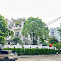 Giảm 10 Tỷ, Gấp Bán Biệt Thự 3 Mặt Tiền Khu Compound Thảo Điền,(20X16)Diện Tíchđất Thực Tế 500M2, 78 Tỷ