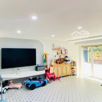 Nhà Phân Lô Vip Phùng Chí Kiên - Vị Trí Vàng -Mặt Tiền11M - 2 Mặt Thoáng - Ô Tô - 165M2 - Giá Bán 55.5 Tỷ