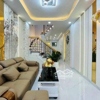 Chị Ly Đi Định Cư Úc Cần Bán Nhà Đường 6,2M Cao Thắng-Q10, Gần Nhà Hát Hoà Bình. Giá Bán 3Tỷ890/75,2M2