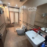 Bán Nhà Mặt Phố Tại Khuất Duy Tiến, 20 Tỷ, 56M2, 5 Tầng, Kinh Doanh Sầm Uất.
