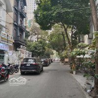 Bán Biệt Thự 130M2- 70Tỷ, Phân Lô - Thang Máy- Vỉa Hè Đá Bóng - Kđt Trung Hoà Nhân Chính, Cầu Giấy