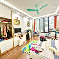 Mình Cần Bán Nhà Phố Dịch Vọng Hậu, Cầu Giấy 60M2, 7 Tầng, 8,8 Tỷ Cực Đẹp
