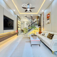 Bán Nhà Ở Hồ Biểu Chánh, Phường 11, Quận Phú Nhuận, Giá Bán 2 Tỷ 890 Triệu , Diện Tích 44M2