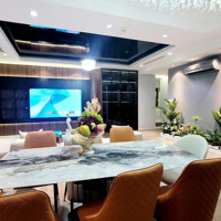 Bán Căn Hộ Chung Cư Royal City, Giá Thỏa Thuận, 136M2, 3 Phòng Ngủ 2 Vệ Sinhtại Nguyễn Trãi, Thanh Xuân, Hà Nội