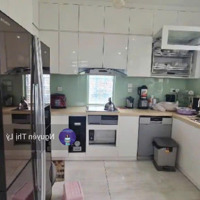 Bán Siêu Biệt Thự Lô Góc Hồ Tây - 3 Mặt Thoáng - Vị Trí Vàng - Nội Thất 10 Tỷ - 270M2 - Giá Bán 109 Tỷ