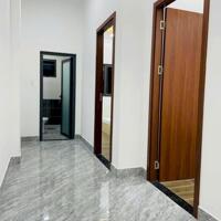 Nhà sổ riêng ngay trung tâm TP Tân Uyên , Bình Dương