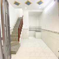 Bán Nhà Mới Xây Cách Chợ Mỹ Hạnh 100M Dối Diện Tiệm Nướng Lạ