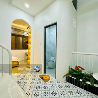 Chủ Bán Giá Đầu Tư Nhà Nguyên Hồng, P11, Bình Thạnh,Diện Tích69M2, Giá Bán 4 Tỷ 550, Cho Thuê 20 Triệu, Sổ Riêng