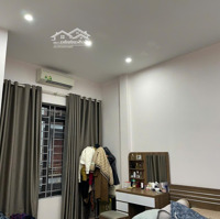 Tôi Cần Tiền Bán Gấp Nhà Măt Phố Diện Tích 50 M2 Oto Vào Nhà Vừa Ở Vừa Kinh Doanh Hướng Đông Nam