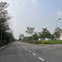 Lô Góc 2 Mặt Tiền Đường 16M Giáp Sông Lớn Tại Kdc Gia Long Giá Đầu Tư