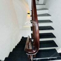 Nhà Mới Đẹp Ở Ngay -Gần Ngã Tư Sở-Ngõ Kinh Doanh-Ba Bước Ra Phố-44M2-5 Tầng-11Tỷ