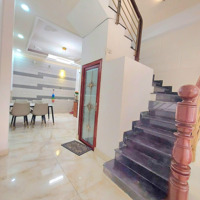 Bán Gấp Nhà Đẹp 4 Tầng, 4 Phòng Ngủ-Hẻm Xe Hơi Phạm Hữu Lầu ,Phú Mỹ ,Quận 7,Giá Nhĩnh 5 Tỷ.