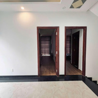Biệt Thự Vip Q9 Giá Chỉ 26.7 Tỷ Rẻ Bằng 1/3 Global City!