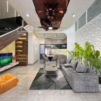 Bán Nhà Đẹp 3 Tầng Đường Hoà Minh 15 , Gần Biển , Đầy Đủ Nội Thất