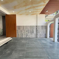 Bán Nhà Đẹp 3 Tầng Đường Hoà Minh 15 , Gần Biển , Đầy Đủ Nội Thất