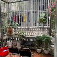 Cần bán nhà 102 ngõ chợ Khâm Thiên, Đống Đa, Hà Nội.Nhà 2 mặt ngõ thông các ngả.Sổ đỏ cc