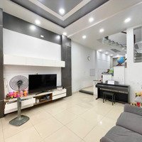Vợ Chồng Định Cư Ở Nước Ngoài Bán Căn Nhà Chu Văn An - Bình Thạnh, Giá Bán 2Tỷ290, 52M2, Sổ Chính Chủ