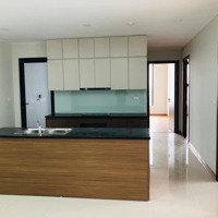 Chính Chủ Thuê Căn Hộ 104.7M2, 3 Ngủ Tại Tòa Dv01 Dự Án Rose Town - 79 Ngọc Hồi.