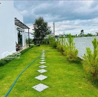 Nhà Nghĩ Dưỡng Ngay Trung Tâm Thành Phố Bảo Lộc. Sau Nhà Có Suối Cực Mát Mẻ Cho Gia Chủ