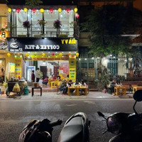 Cho Thuê Nhà Mặt Phố Nguyễn Hoàng. Diện Tích: 110M2. Mt: 8M