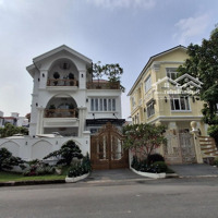 Cần Bán Gấp Căn Biệt Thự Khu Mỹ Văn Với Nội Thất Đầy Đủ. Với 5 Phòng Ngủvà Nhà Hiện Đang Cho Thuê.