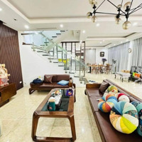 Bắt Đáy ! Biệt Thự Thanh Trì - 2025 Lên Quận -Diện Tích230M2 - 4 Tầng -Mặt Tiền15M - Vỉa Hè 6M - Chỉ 47 Tỷ