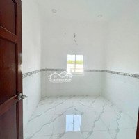 Bán Nhà Mỹ Lộc Cần Giuộc Cách Trung Tâm Thị Trấn 1Km Diện Tích 78M2 Nhà Mới 100%
