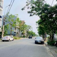 Cho thuê nhà 3 tầng mới xây 4 phòng ngủ khu Nam Việt Á, đường 10.5m gần sông, nội thất đầy đủ