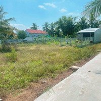 Cần Bán Đất Ấp 7, Nhựt Chánh, Bến Lức, Long An Giá Cực Tốt 580 Triệu/ 142M2, Lòng Đường Mở Rộng 10M