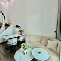 Feliz En Vista - Cho Thuê Căn 2 Phòng Ngủduplex Nội Thất Đầy Đủ Hiện Đại - Đầy Đủ Giỏ Hàng 2-3-4Pn