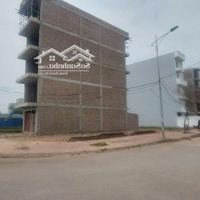 Em Cần Bán 2 Căn Liền Kề 100M Mới Xây Dụng Sát Cổng Trường Đại Học Tài Chính