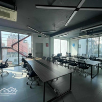 Tòa Nhà 2Mt 3 Tháng 2, Quận 10 - 11X30M - Hầm 10 Tầng - Hđt 500 Triệu - Giá Bán 110 Tỷ
