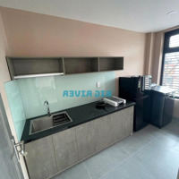 Cho Thuê Căn Hộ 1 Phòng Ngủ Có Ban Công Ở Trục Shophouse Fpt