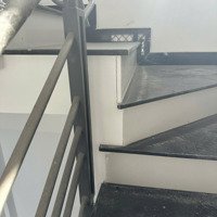 Hiếm Bán Nhà Shr Kdc Vĩnh Phú 1, 6,2*22M 135M2 Giá Bán 6Tỷ 3 Tầng 10 Phòng Cho Thuê 30 Triệu/Tháng