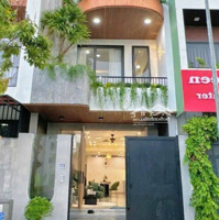 Đầu Năm Tôi Bán Nhà Đẹp Đường 10M Ở Nguyễn Văn Thủ -Đakao- Quận1 Gần Sát Chợ Đakao. Giá Bán 4Tỷ080/81M2