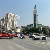 Siêu Phẩm Nhà Phố, Ngã 4 Văn Phú.
Đường 20M Vỉa Hè, Trung Tâm Buôn Bán Sầm Uất-70M2/4Tầng/Sđcc-17.X
