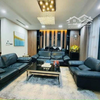 Bán Căn Hộ Tòa Nhà 57 Láng Hạ, 193 M2, 4 Pn, 2 Phụ, Nhà Đẹp, Thoáng, Giá Bán 13,9 Tỷ