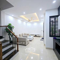 Hàng Tuyển Phúc Đồng,Long Biên 5 Tầng Full Nội Thất, Ô Tô Đỗ Cửa, Gần Aeon, Big C, Ở Ngay Hơn 5 Tỷ