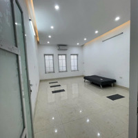 Cho Thuê Ho Thuê Np Tại Ngô Gia Khảm, Ngọc Lâm, Long Biên, Hà Nội, 8,5 Triệu, 62 M2 - Đẹp Xuất Sắc!