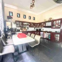 Cắt Lỗ Căn Góc 2Mt Q.hải Châu 3T Kiên Cố ~150M2 Mt8M Đ.lương Nhữ Hộc Rộng 8M Lề 5M Dòng Tiền 50 Triệu/T